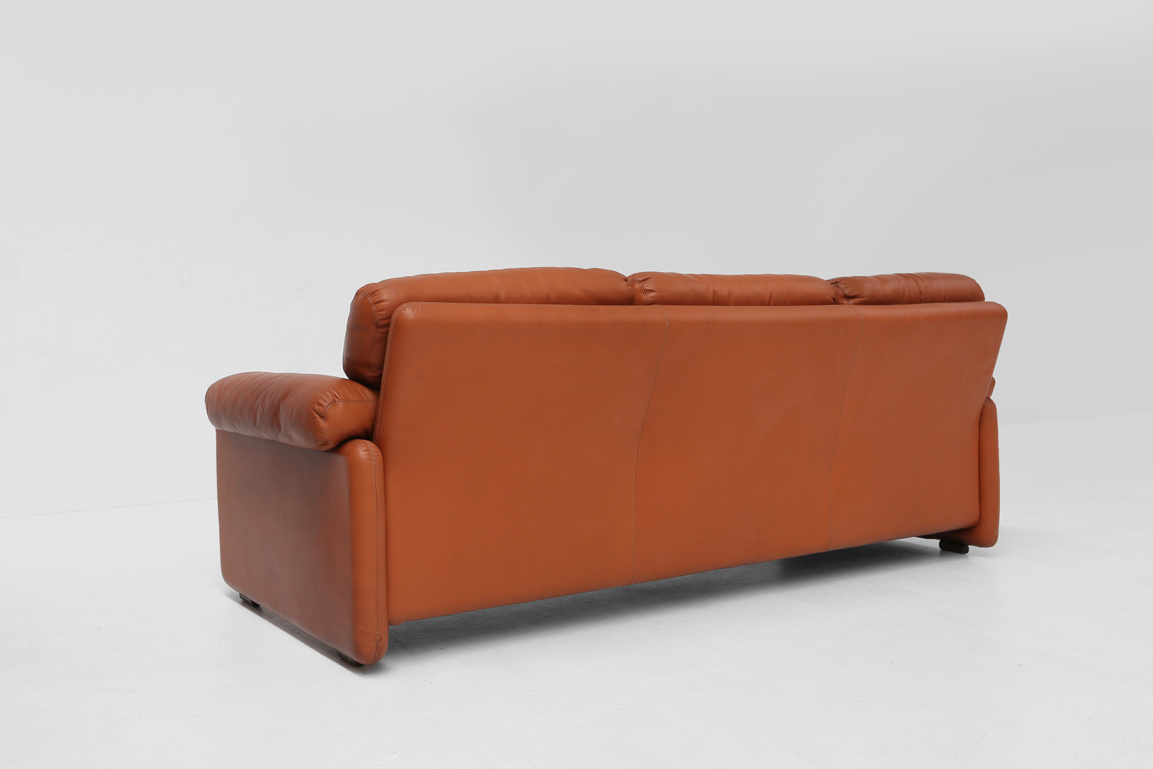 Brown leather 3-seater sofa Coronado by Tobia Scarpa for B&B Italia, Italy ca. 1960thumbnail